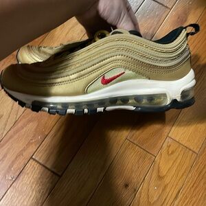 Nike Air Max 97 (GS) gently worn in box 
Metallic Gold/Varsity Red